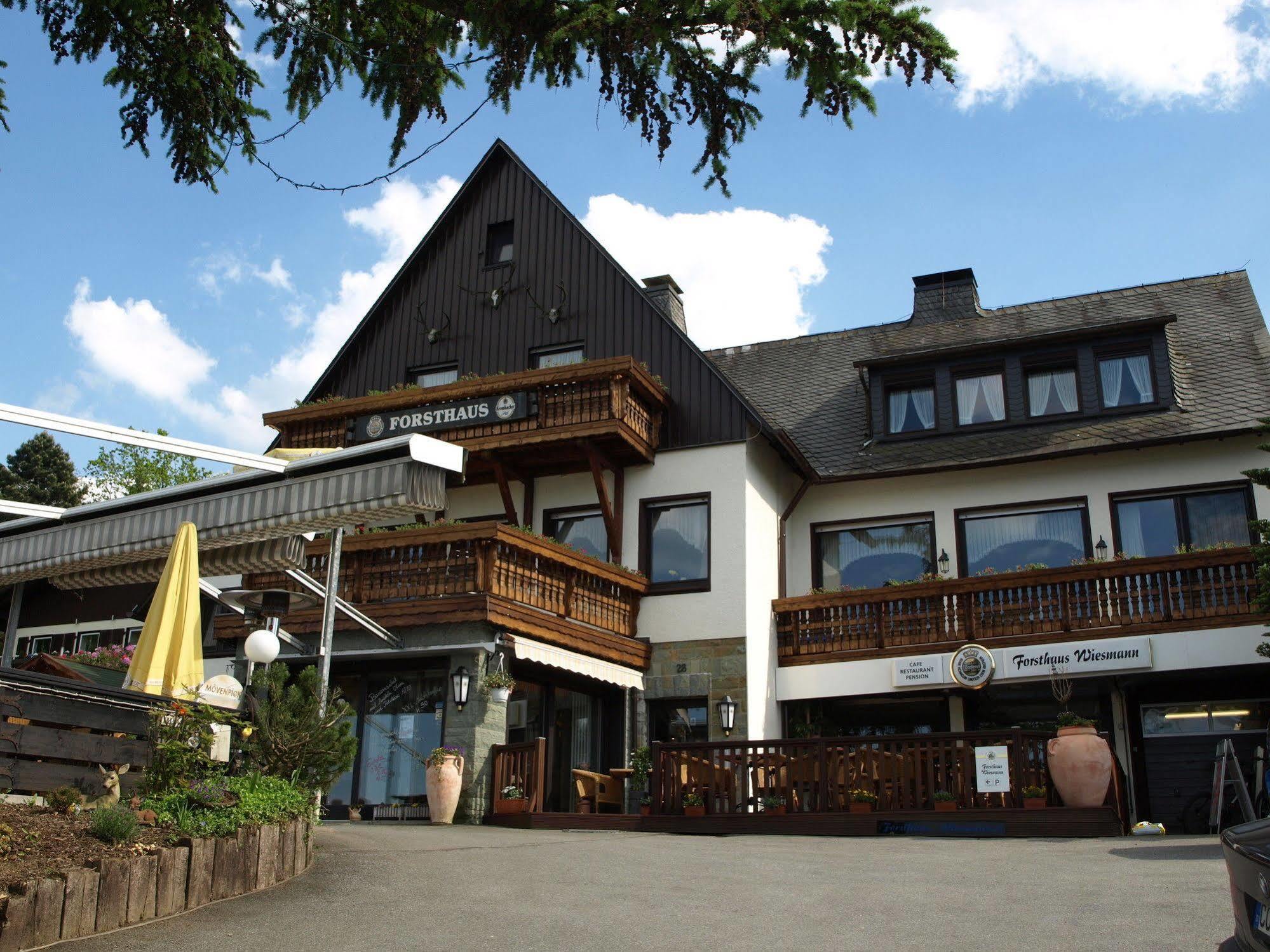 Forsthaus Am Mohnesee Exterior photo